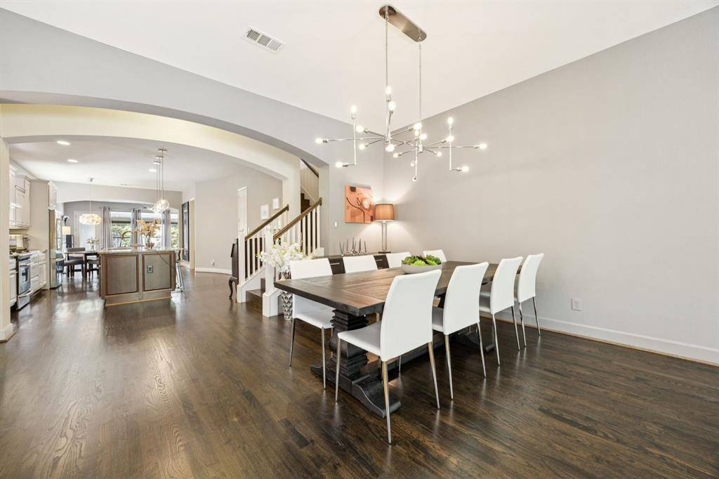 2405 Throckmorton Street, Dallas, TX 75219