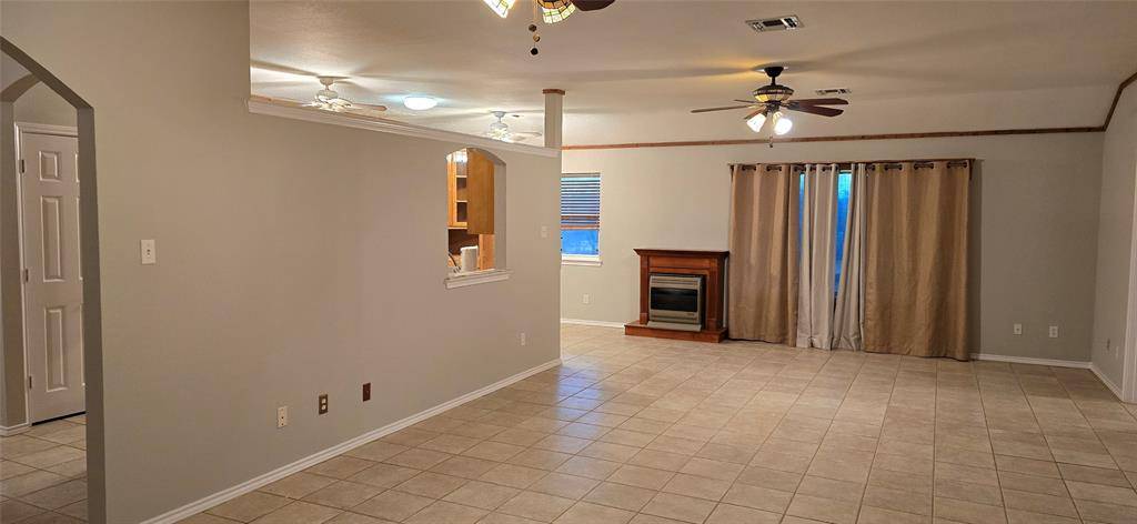 2267 County Road 3025, Bonham, TX 75418