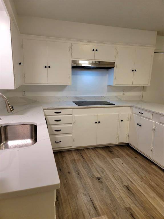 501 Royal Crest Drive, Richardson, TX 75081