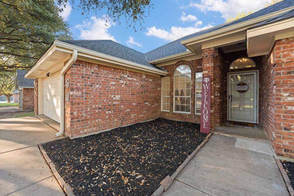 68 Delmore Drive, Hillsboro, TX 76645