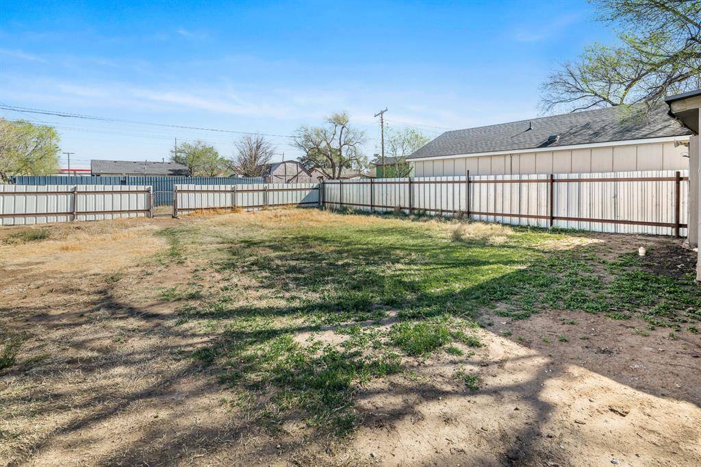 3605 NE 23rd Avenue, Amarillo, TX 79107