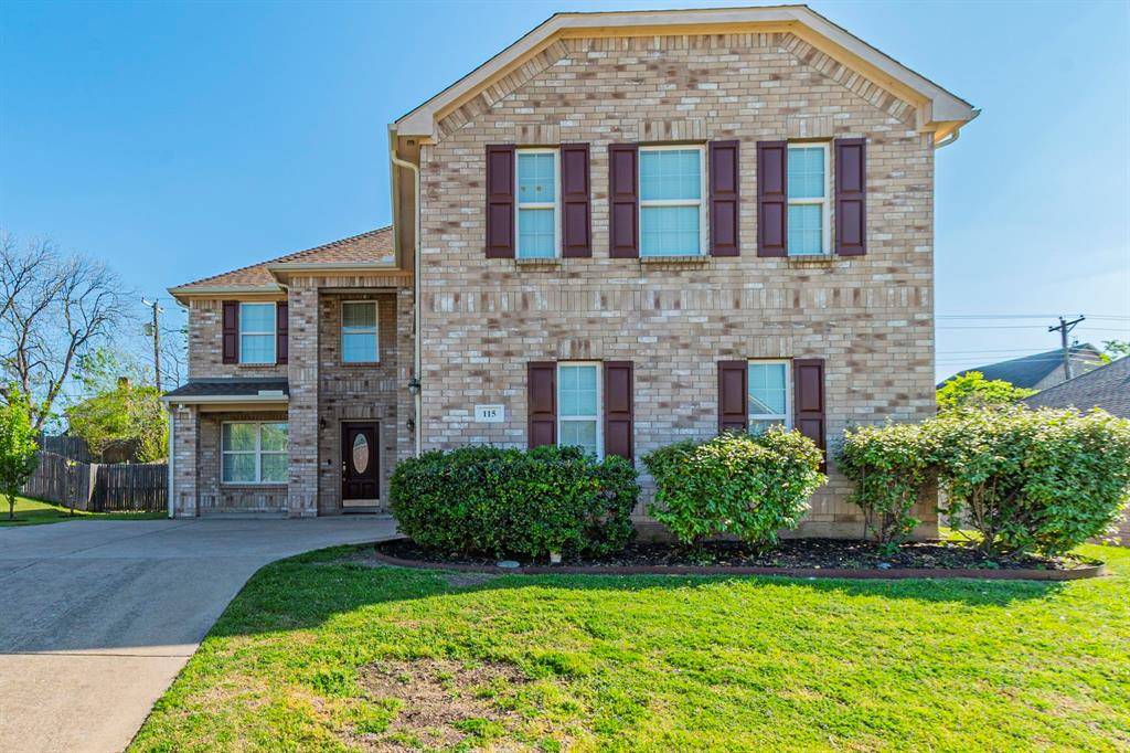 115 Matamoros Street, Grand Prairie, TX 75051