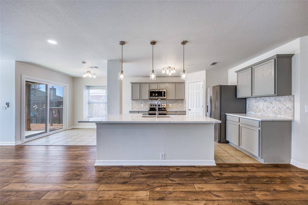 4502 Falcon Drive, Sherman, TX 75092