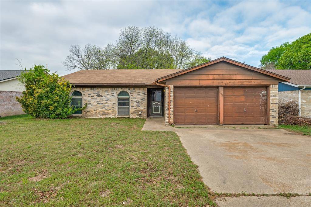 5306 Vincennes Court, Arlington, TX 76017
