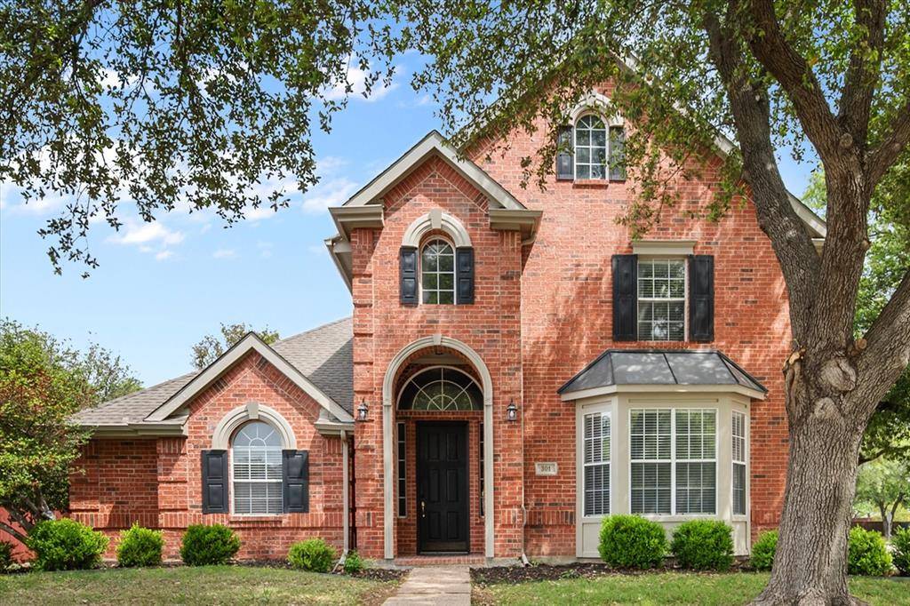301 Andre Drive, Irving, TX 75063