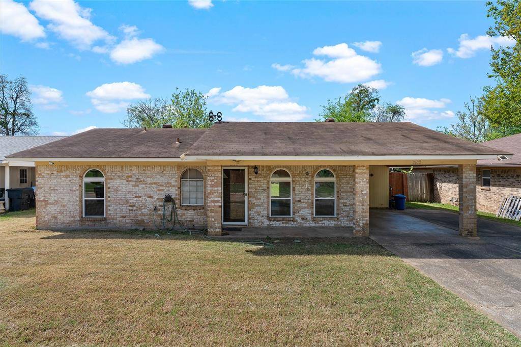 2102 Orbit Drive, Bossier City, LA 71112