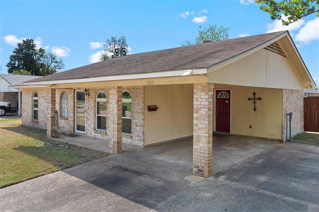 2102 Orbit Drive, Bossier City, LA 71112