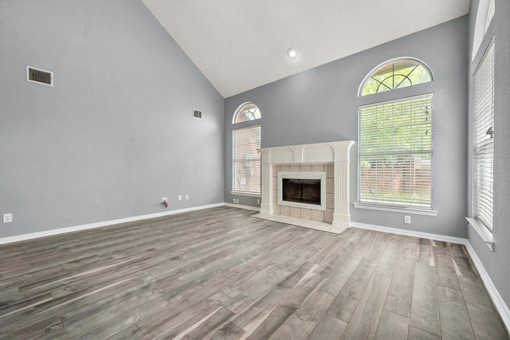 301-A Andre Drive, Irving, TX 75063