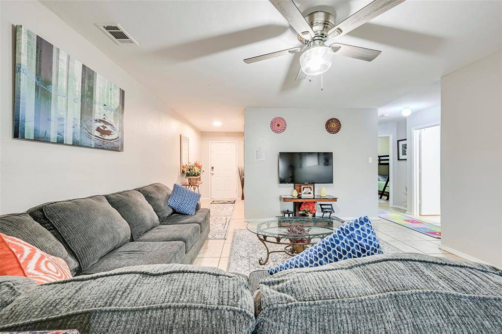 3900 Avalon Avenue, Irving, TX 75061