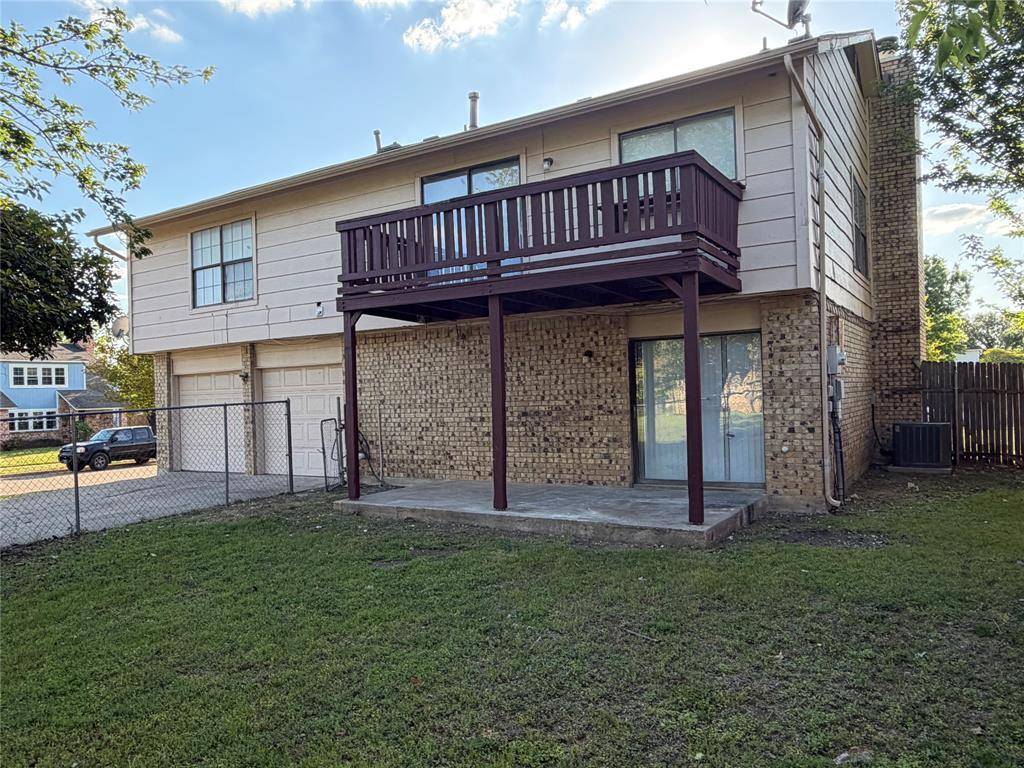 7302 Elderberry Circle, Dallas, TX 75249