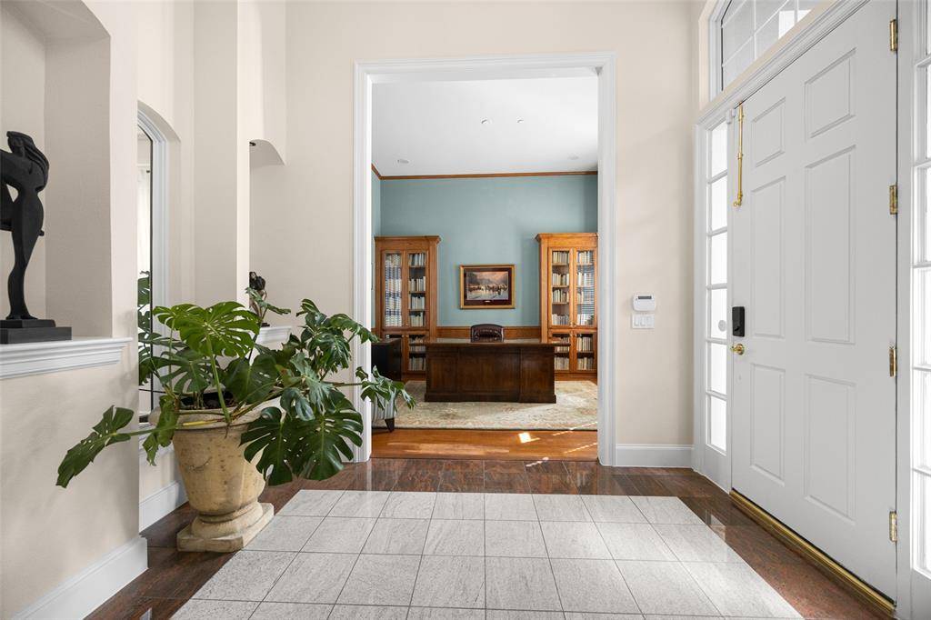 14725 Celestial Place, Addison, TX 75254