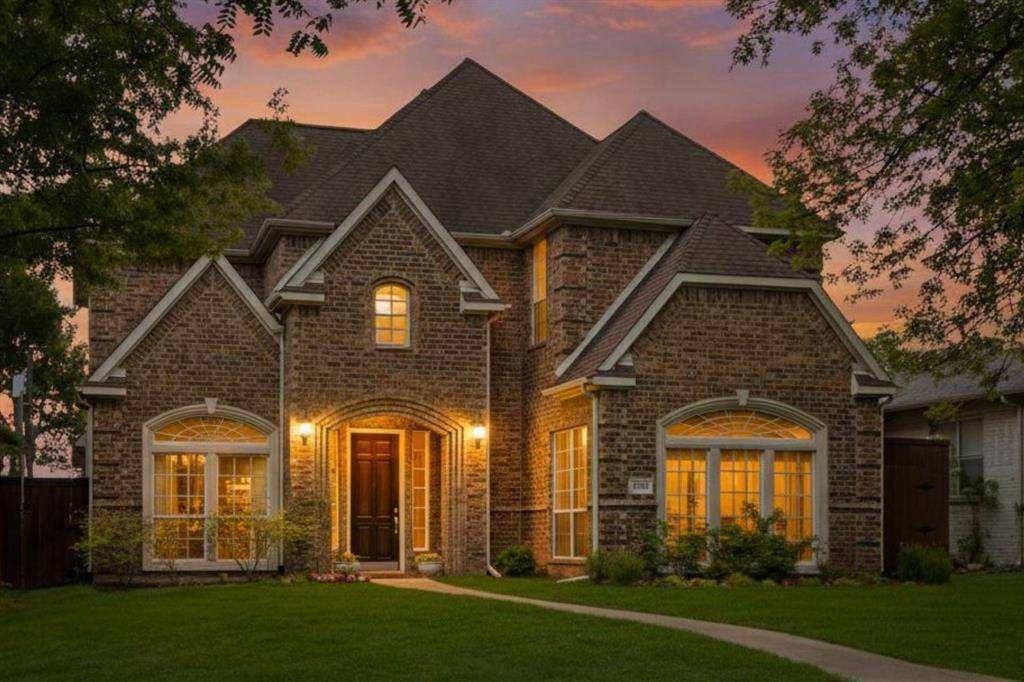 5930 Belmont Avenue, Dallas, TX 75206