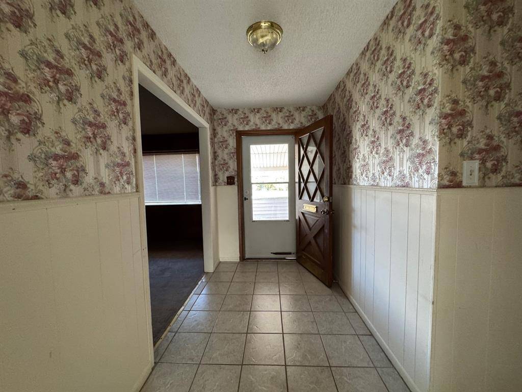 2317 Gilmer Avenue, Abilene, TX 79606