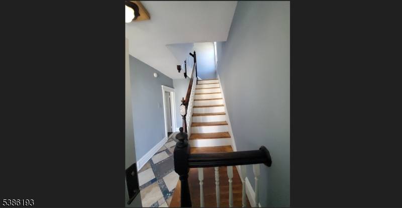 99 Rhode Island Ave, East Orange City, NJ 07018