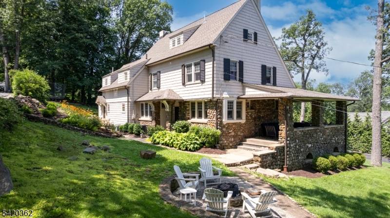 129 Watchung Ave, Chatham Boro, NJ 07928