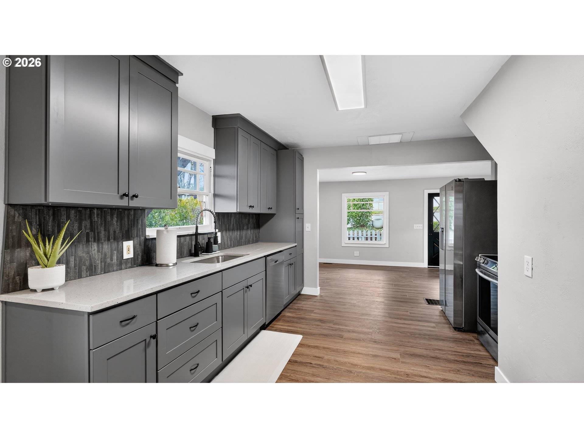 504 S 3RD ST, Springfield, OR 97477