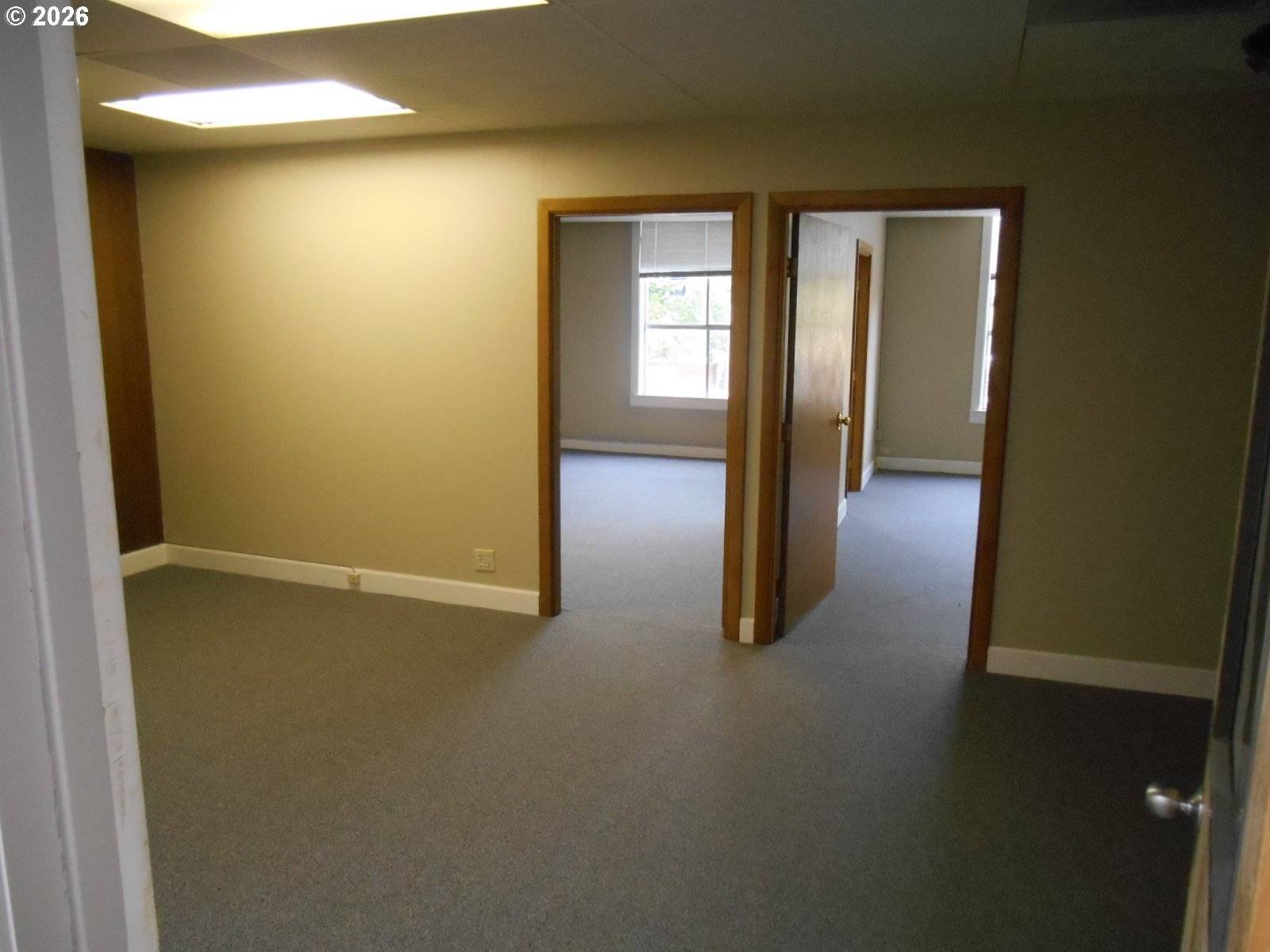 8535 N LOMBARD ST, Portland, OR 97203