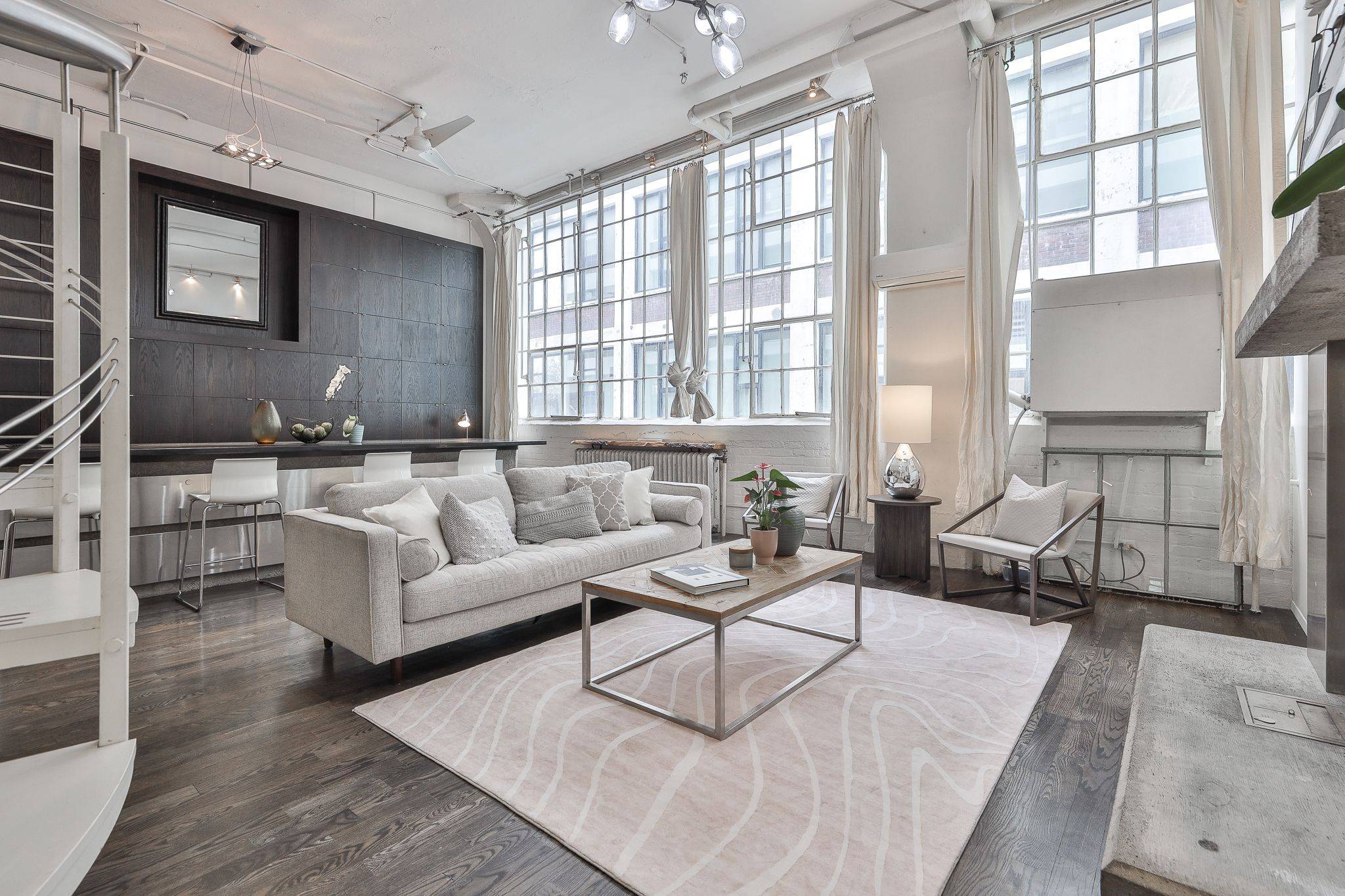 245 Carlaw AVE #315, Toronto E01, ON M4M 2S6