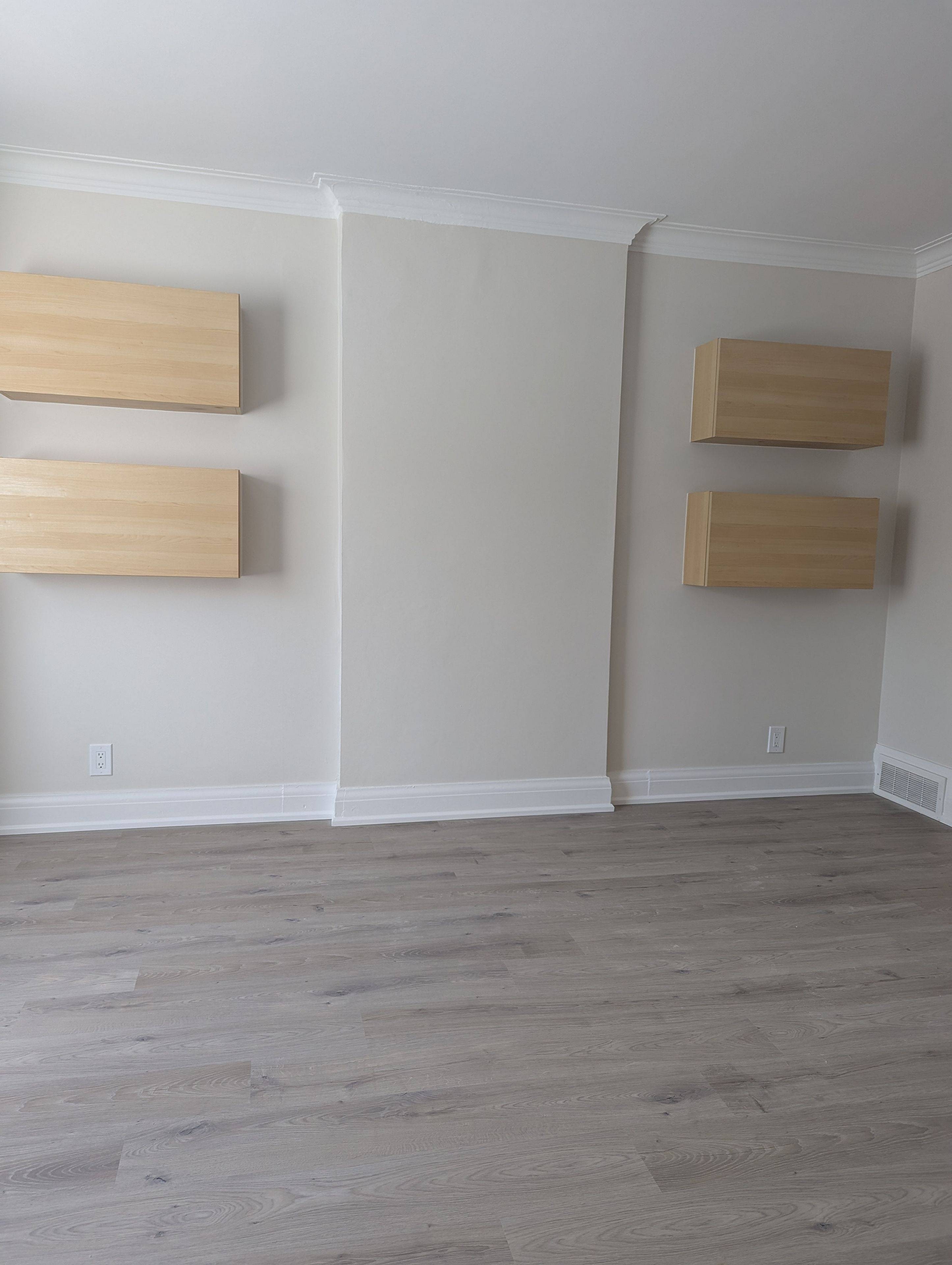 292 Scott RD #Main Floor, Toronto W03, ON M6M 3V4