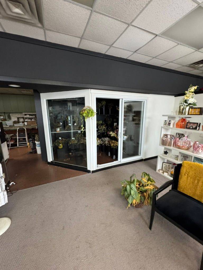 1400 Bank ST, Billings Bridge - Riverside Park And Area, ON K1H 7Y9