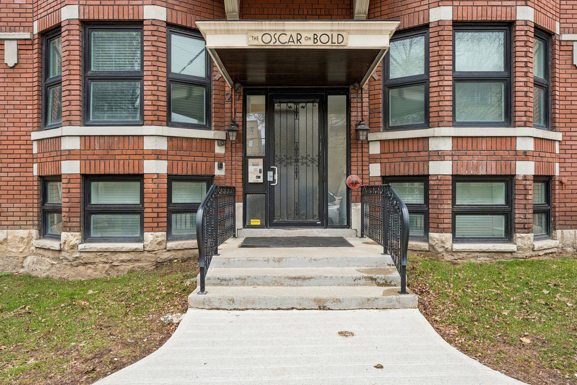 27 Bold ST, Hamilton, ON L8P 1T3