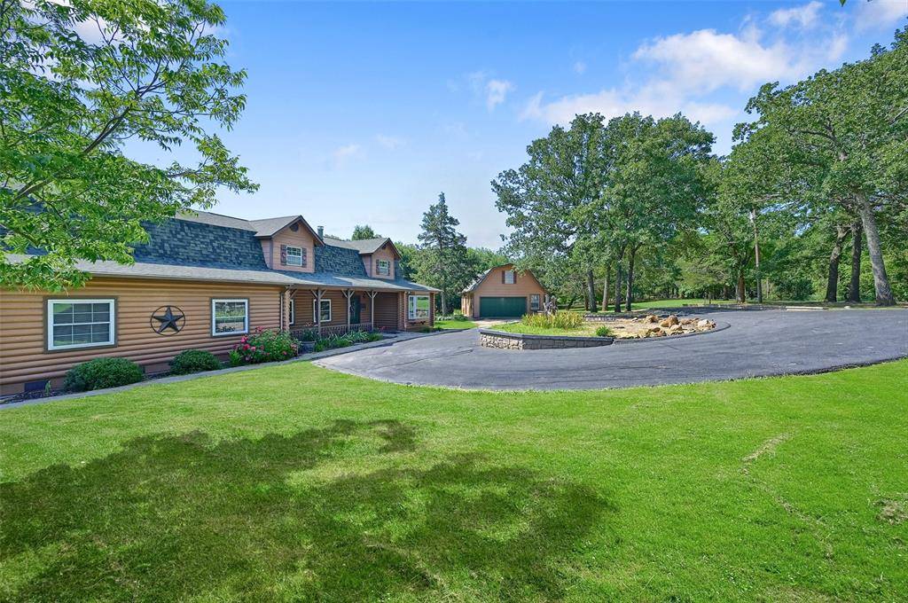 570 Roy Ayres Road, Bells, TX 75414