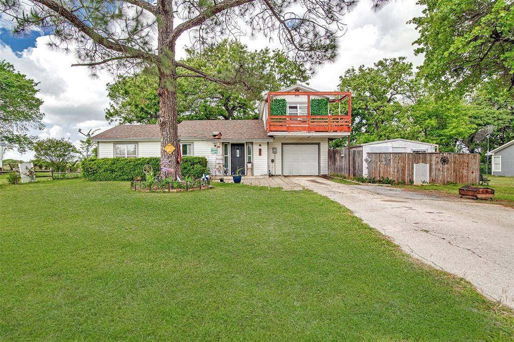 210 Davis Ranch Road, Alvarado, TX 76009