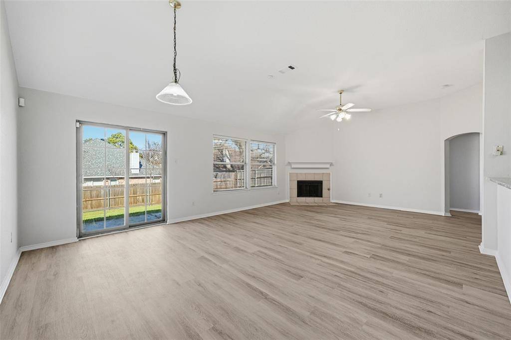 1703 Caladium Drive, Corinth, TX 76210