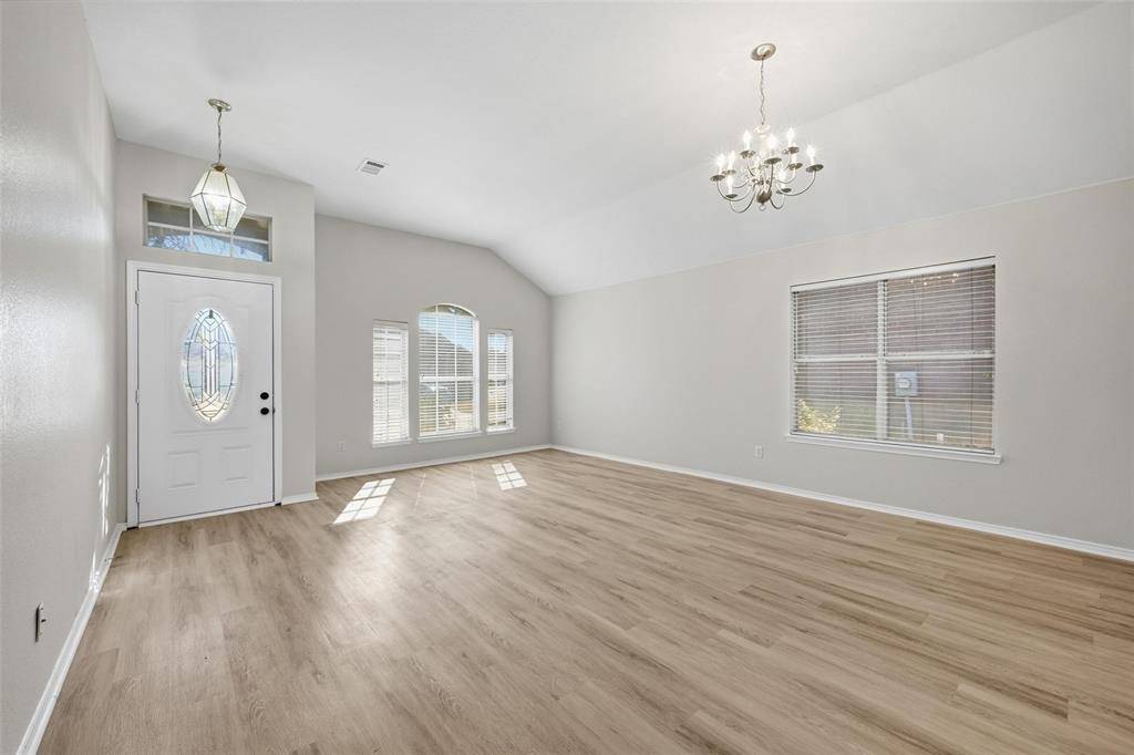 1703 Caladium Drive, Corinth, TX 76210