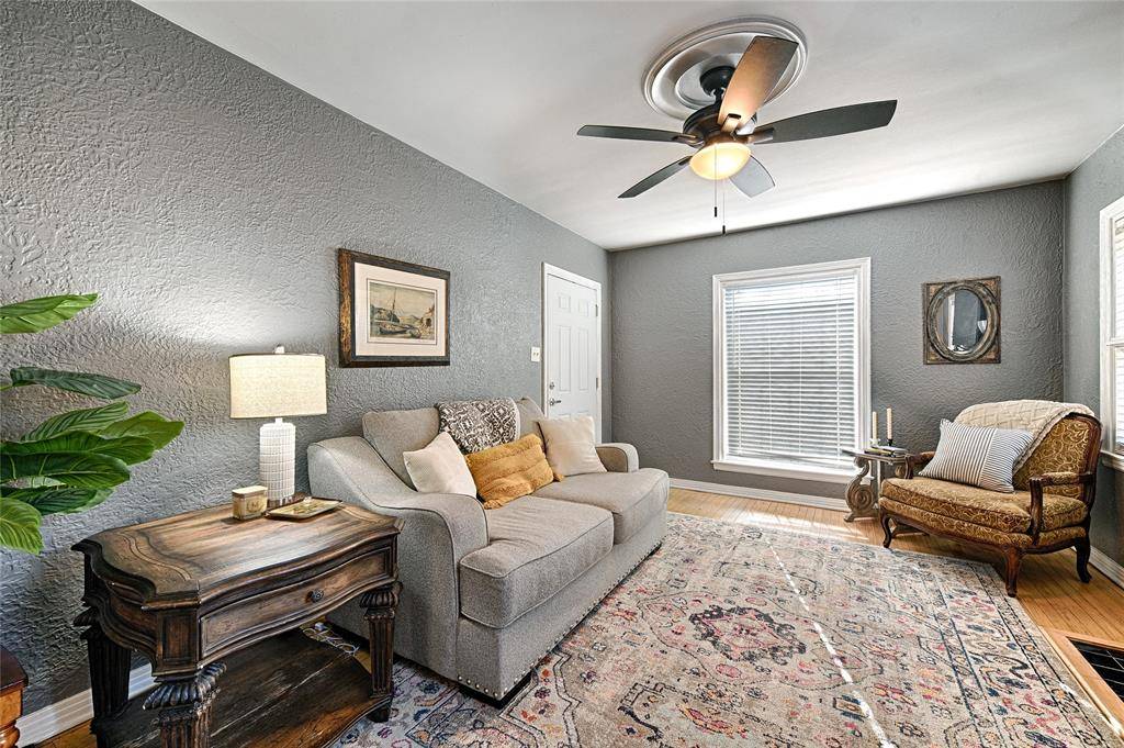 1707 Homewood Place, Dallas, TX 75224