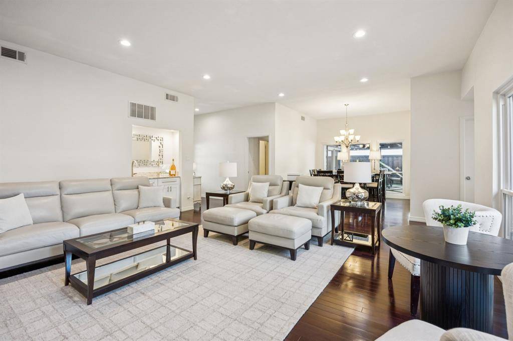 6023 Black Berry Lane, Dallas, TX 75248