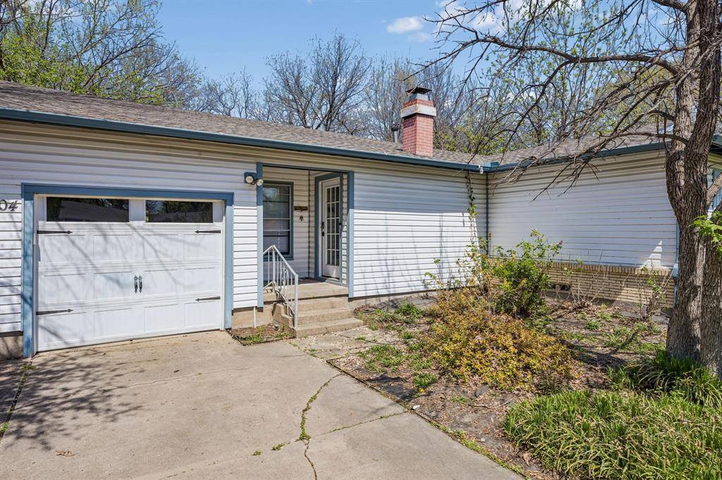 1004 Cordell Street, Denton, TX 76201