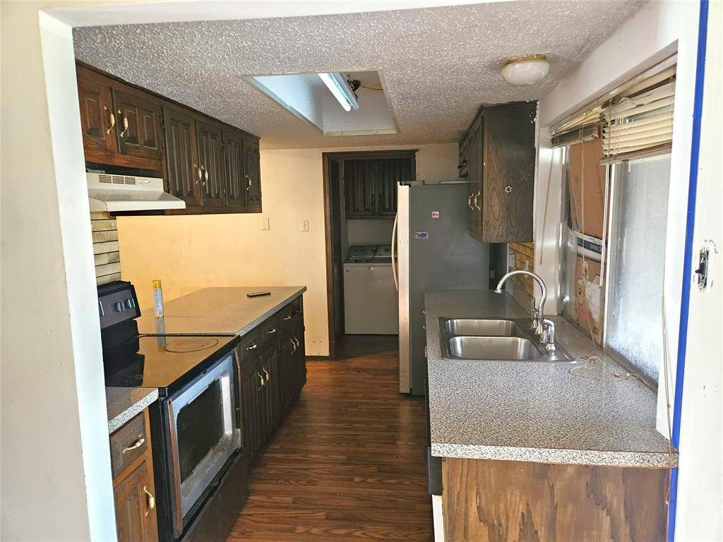 1101 Delores Drive, Garland, TX 75040