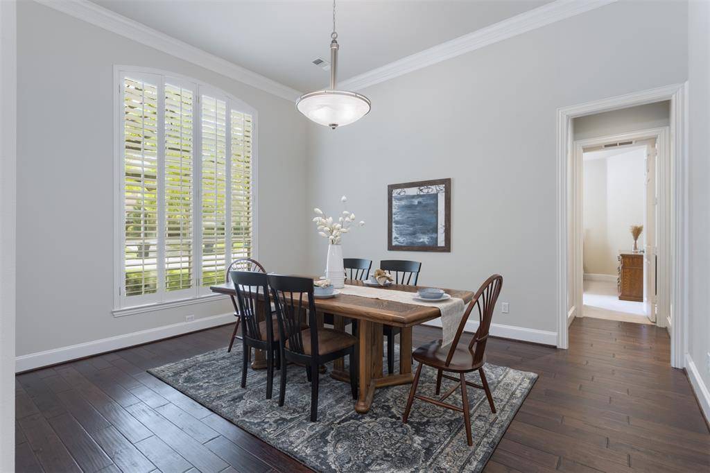 1008 Woodcliff Drive, Mckinney, TX 75072