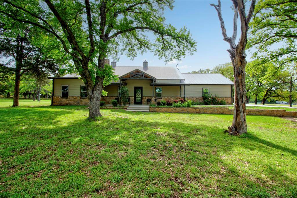 1024 Jordan Creek Road, Collinsville, TX 76233
