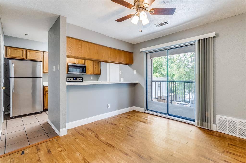 2354 Little Pocket Road #B, Dallas, TX 75228