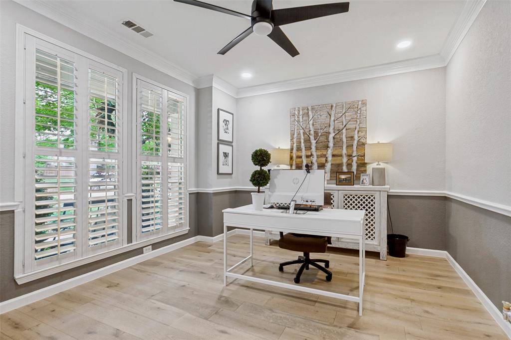 2148 Ash Grove Way, Dallas, TX 75228