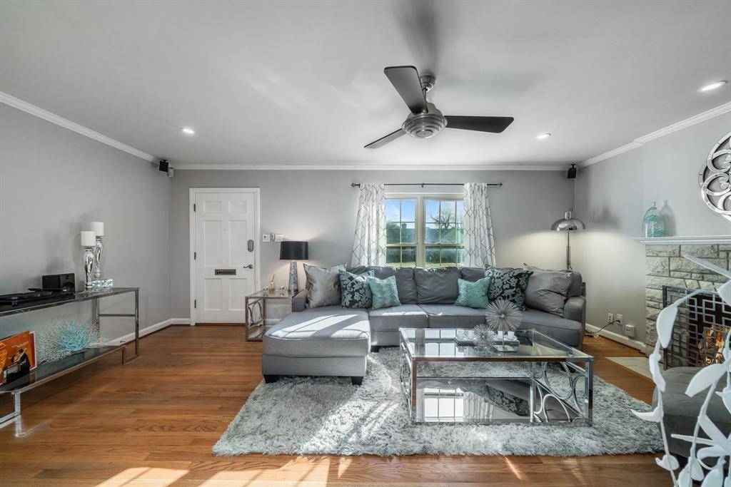 6455 Sondra Drive, Dallas, TX 75214