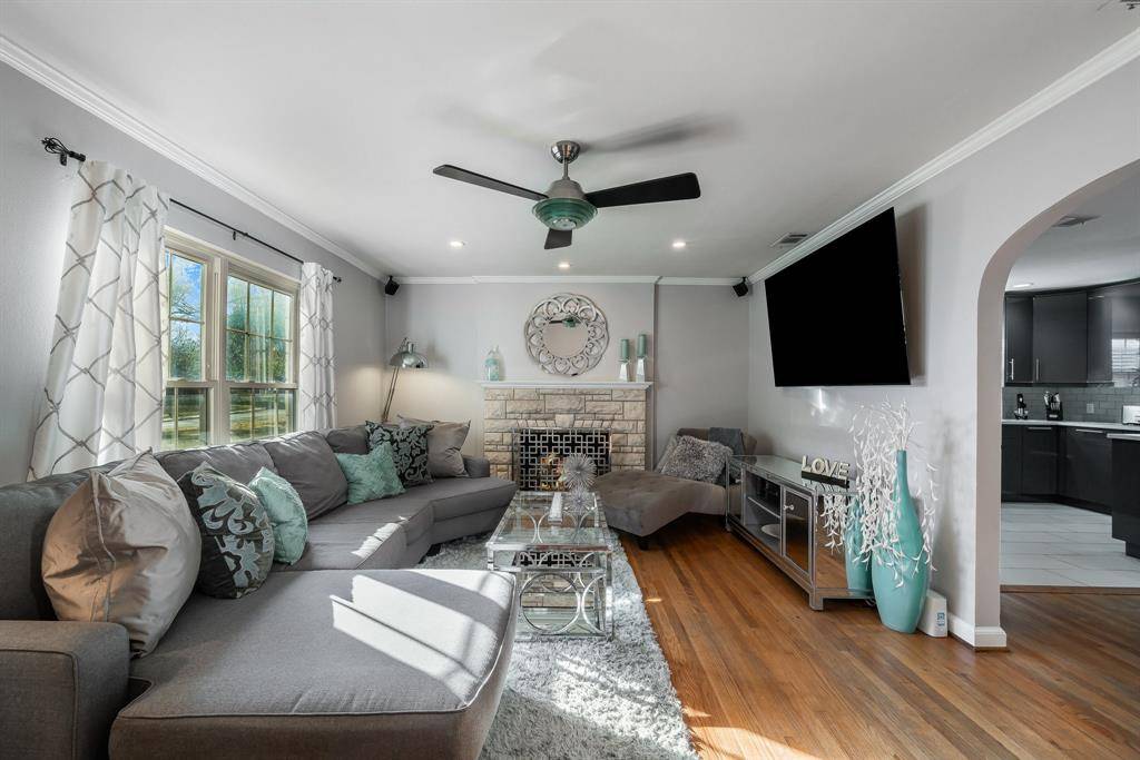 6455 Sondra Drive, Dallas, TX 75214