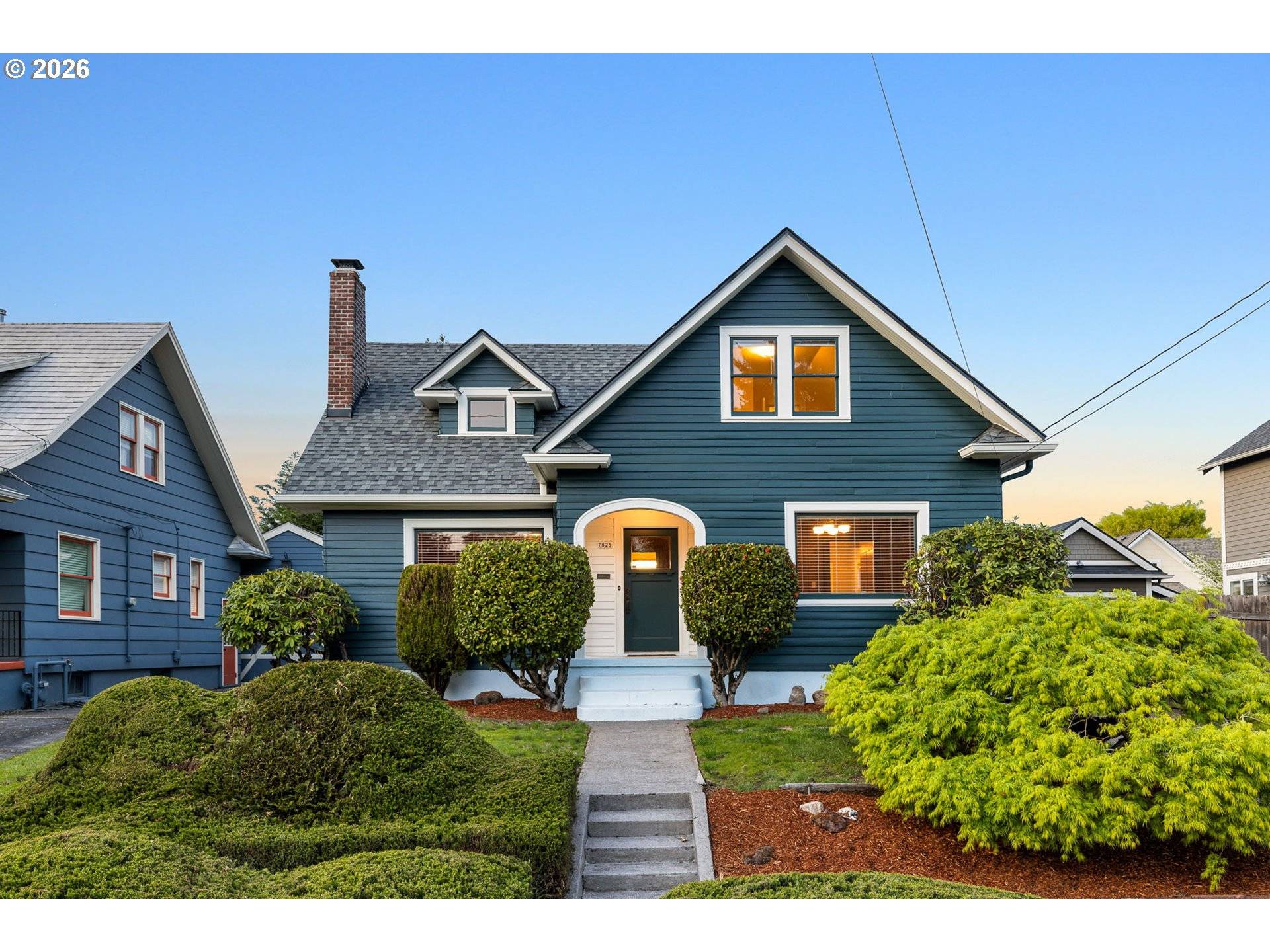 7825 N WILLAMETTE BLVD, Portland, OR 97203