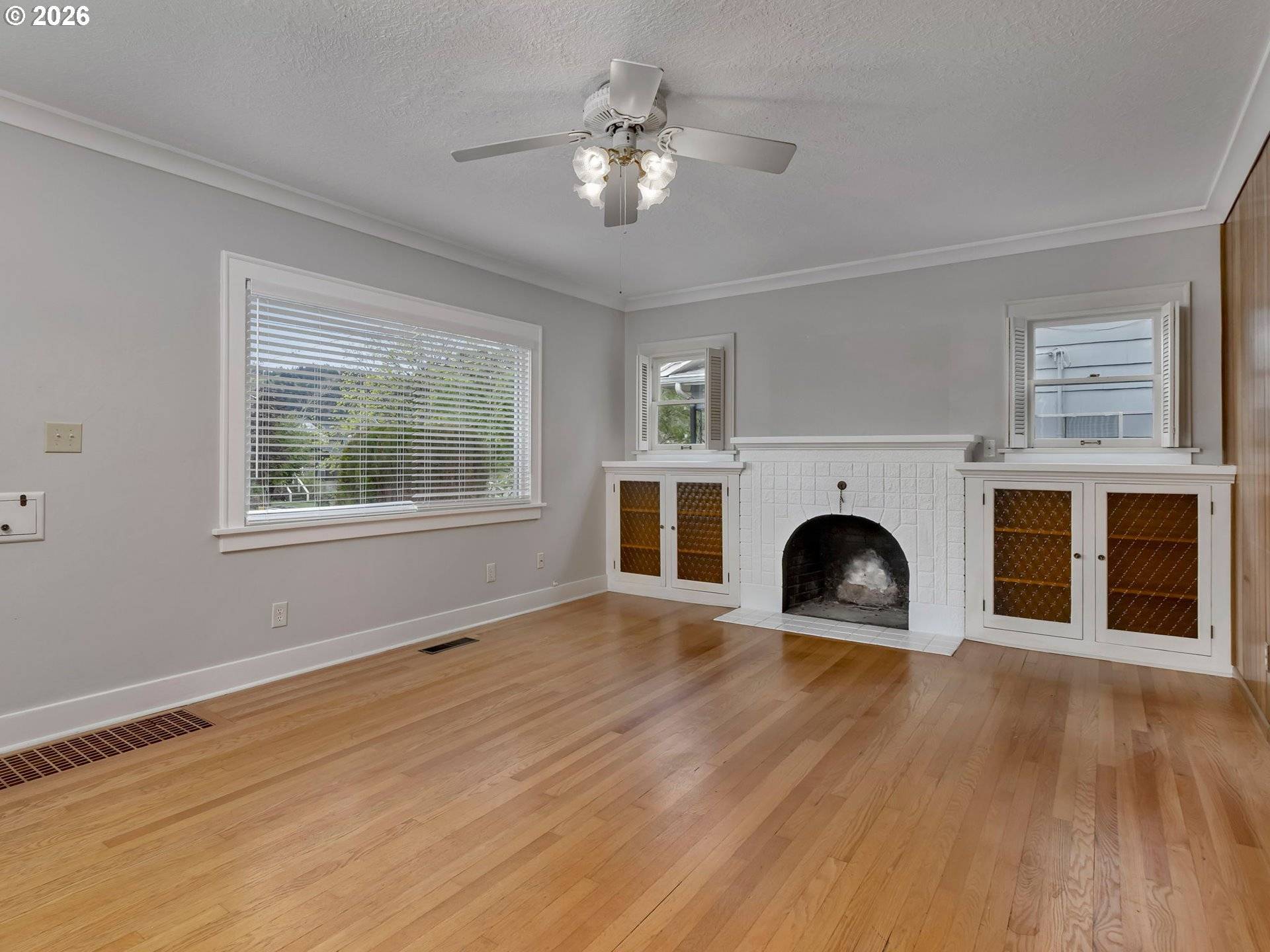 7825 N WILLAMETTE BLVD, Portland, OR 97203