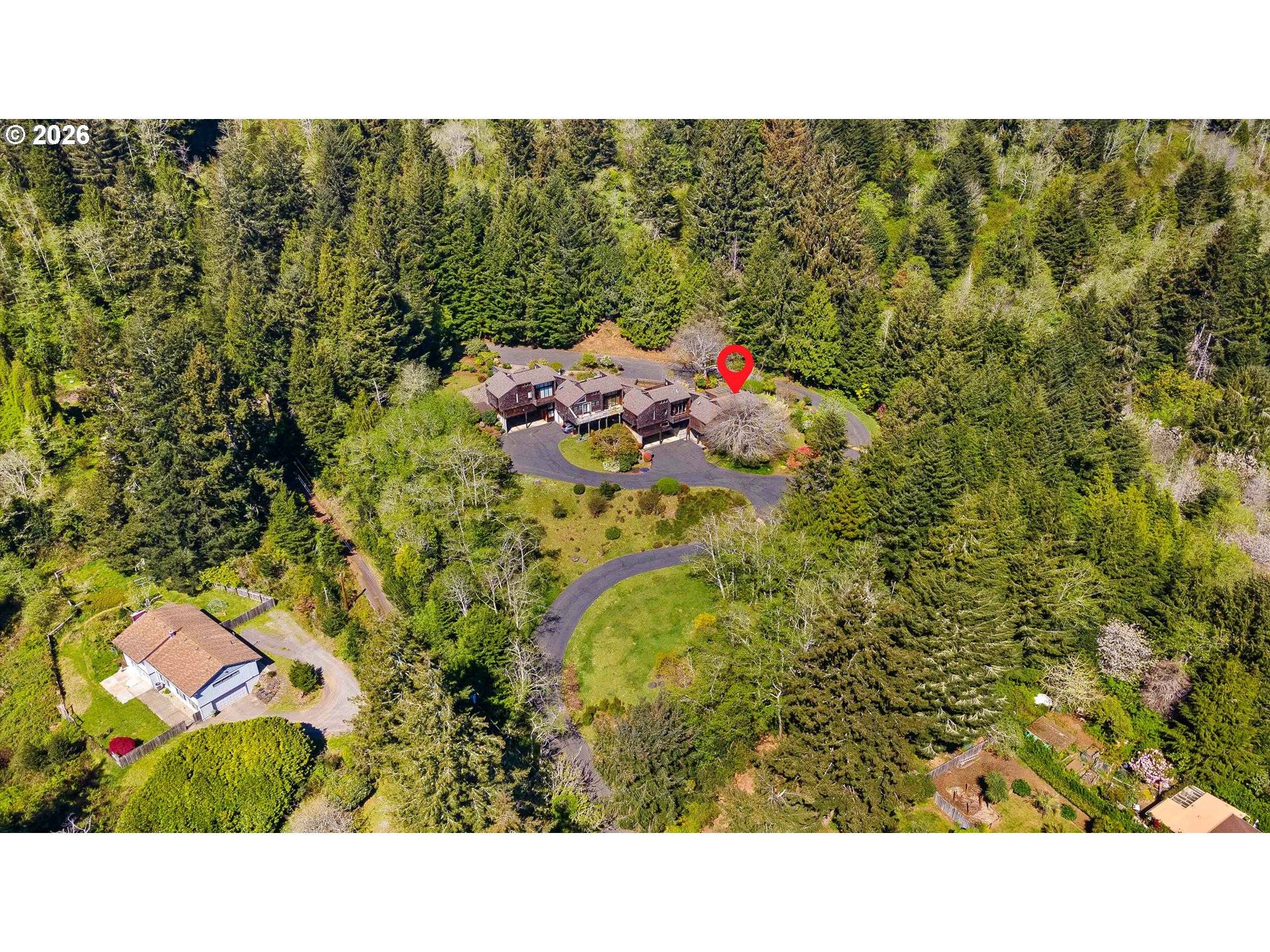 1310 INGERSOLL ST, Coos Bay, OR 97420