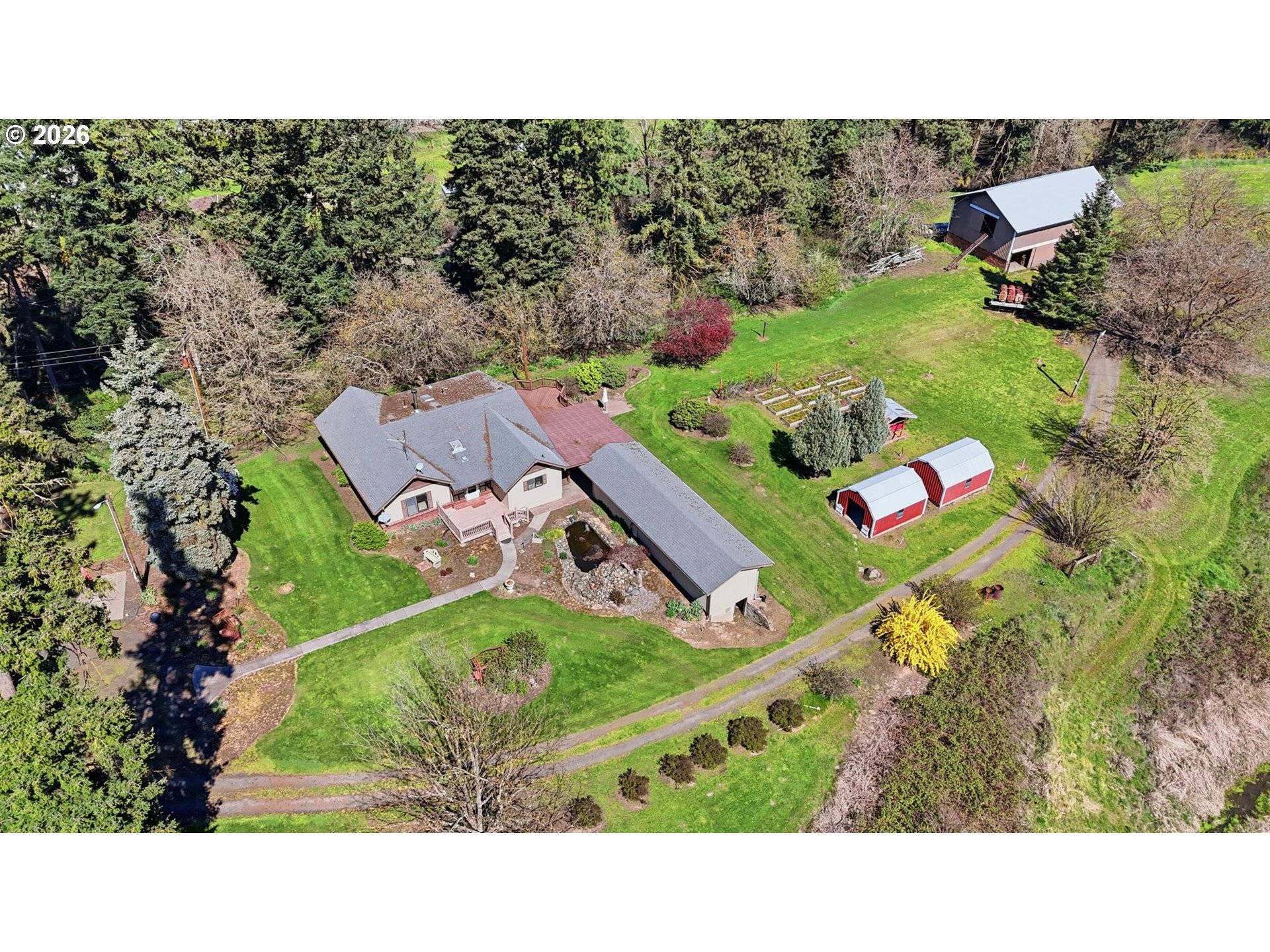 3301 WYEAST RD, Hood River, OR 97031