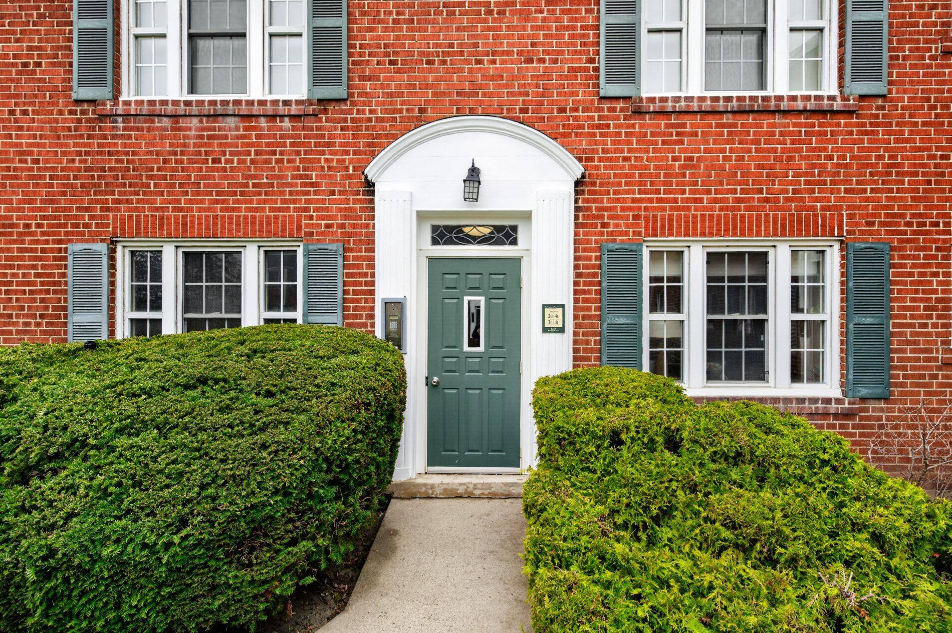 1365 Bayview AVE #L03, Toronto C11, ON M4G 3A5