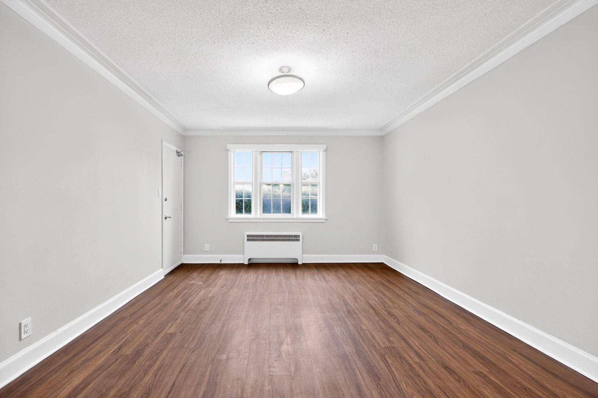 1365 Bayview AVE #L03, Toronto C11, ON M4G 3A5