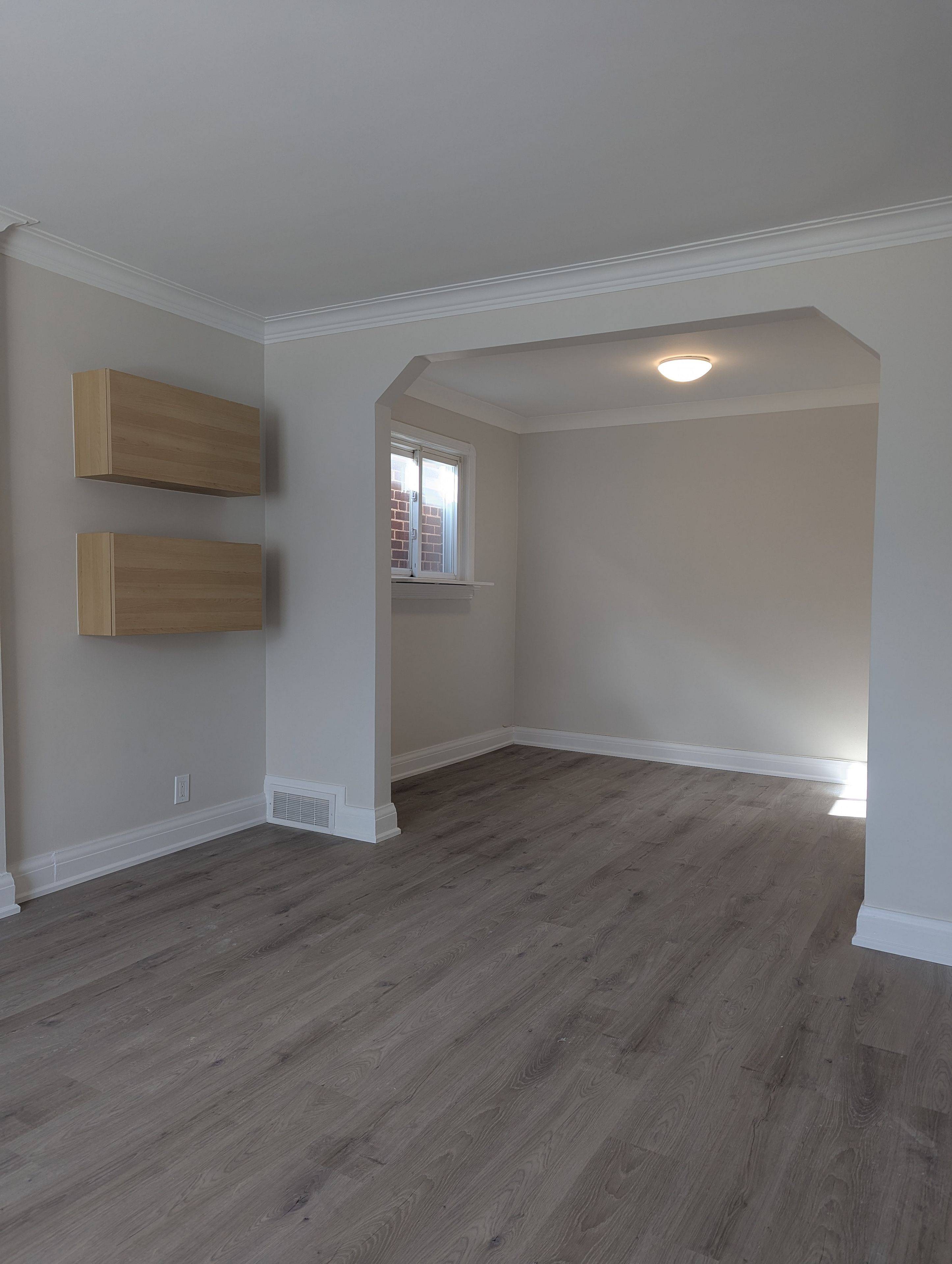 292 Scott RD #Main Floor, Toronto W03, ON M6M 3V4