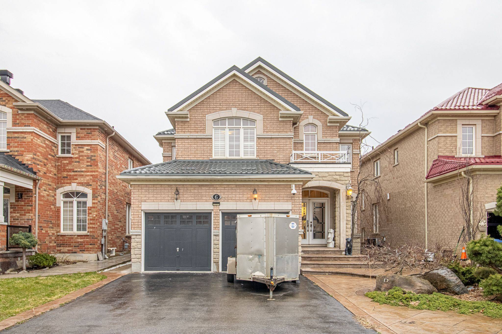 6 Messina AVE, Brampton, ON L6Y 0M6