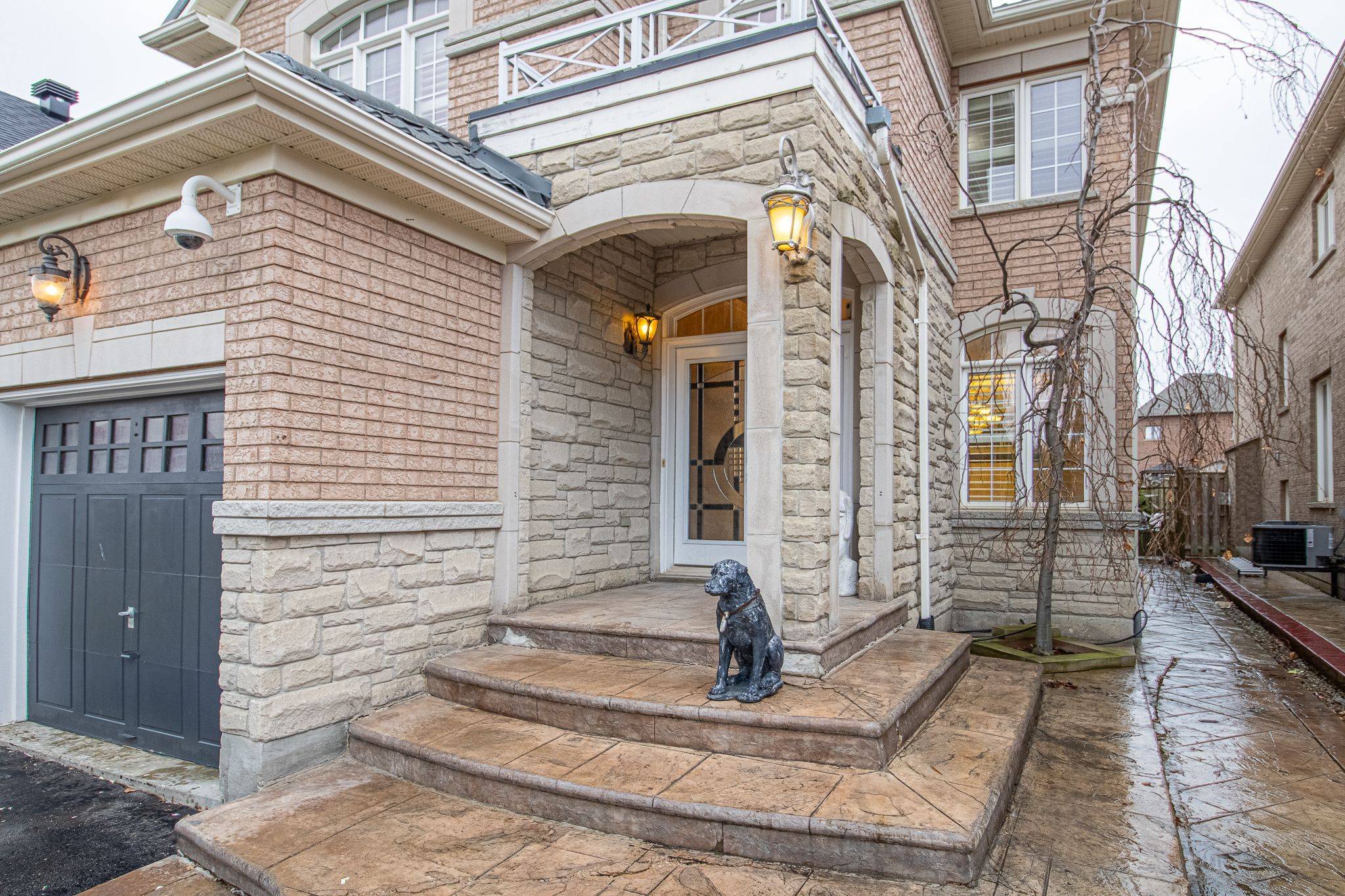 6 Messina AVE, Brampton, ON L6Y 0M6