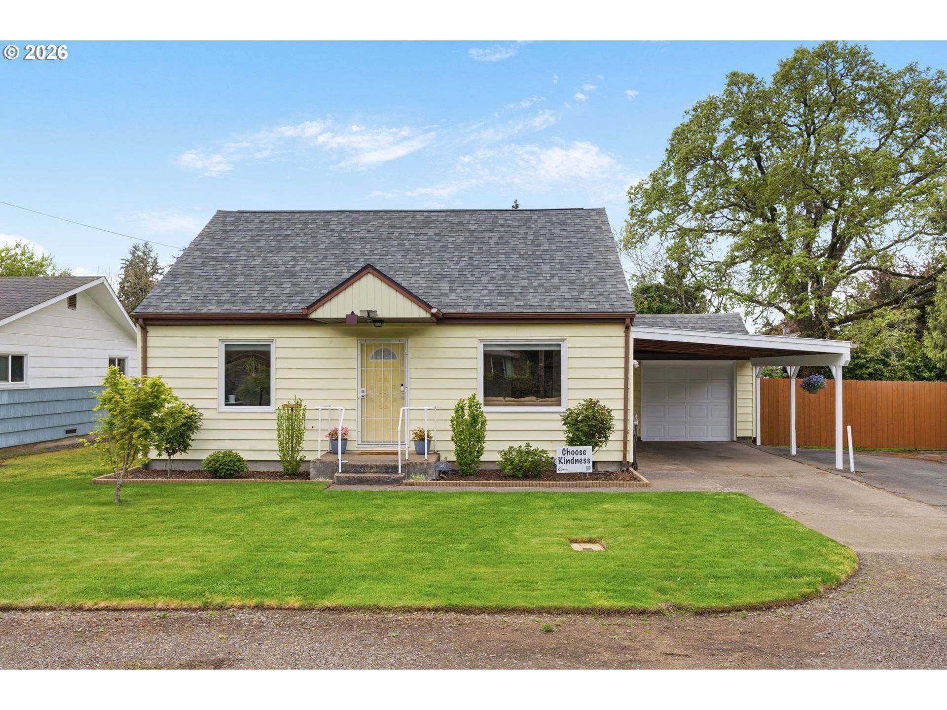 2537 WOOD AVE, Eugene, OR 97402