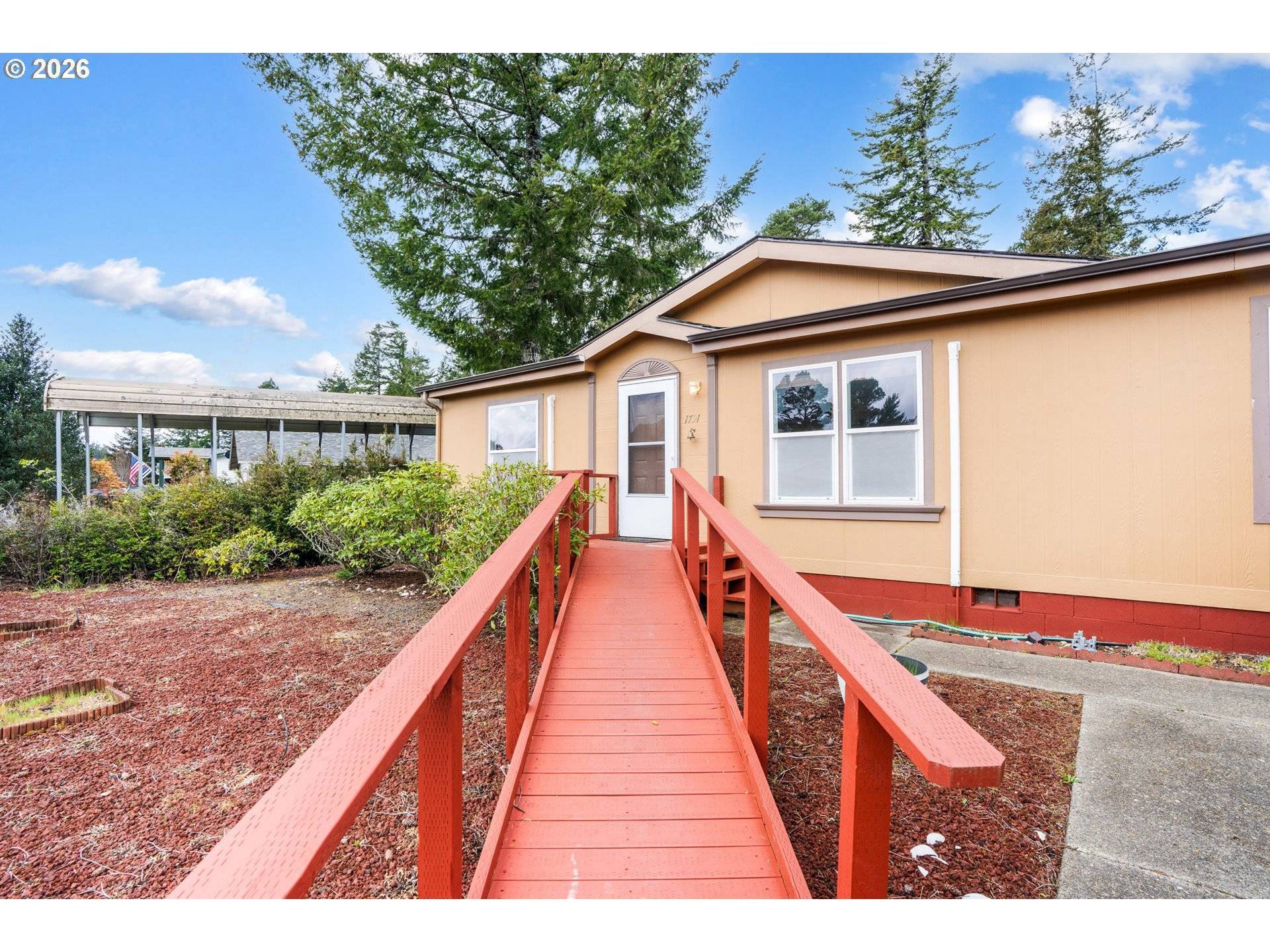 1791 WILLOW LOOP, Florence, OR 97439